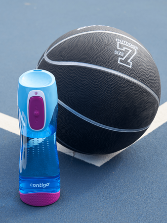 Contigo Swish - Butelka na wodę - 500ml - Sky Blue