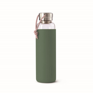 Black+Blum Butelka szklana na wodę 600ml oliwkowa