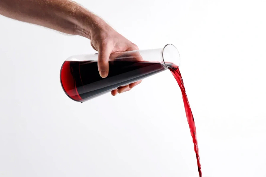 BU Karafka do wody - 1200ml