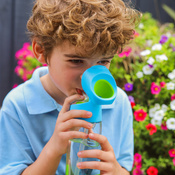 B.Box Butelka na wodę tritanowa ze słomką 600ml Ocean Breeze b.box