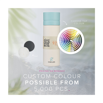 Wielorazowa butelka na wodę z recyklingu Circular&Co 600 ml - Chalk and Grey