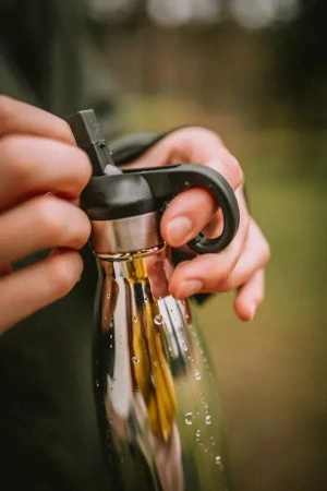 Zakrętka ze słomką Ragsy