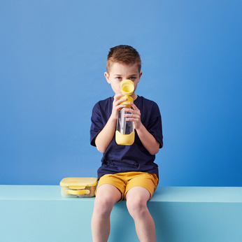 B.Box Butelka na wodę tritanowa ze słomką 600ml Lemon Twist b.box