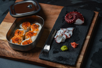 Black+Blum Lunch box stalowy S oliwkowy